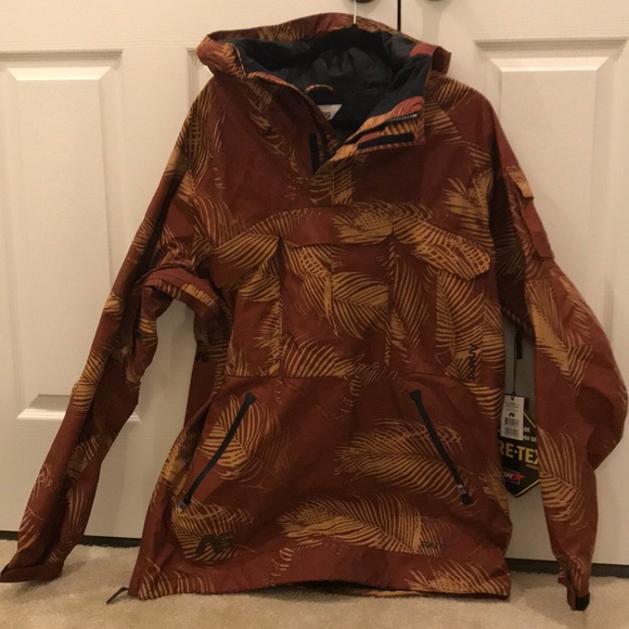 analog highmark anorak